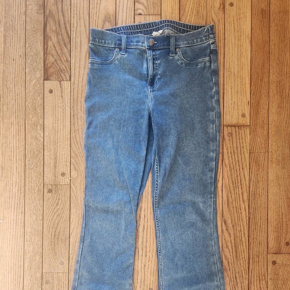 Aerie Pull On Baby Flare Jeans - Size Small (fits size 4 & 6)